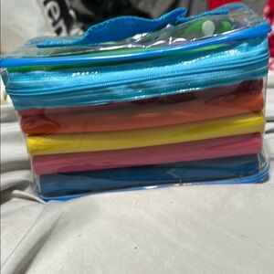 Amazon Essentials Multi-Color Hair Styling Set